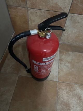 Extintor de incendios 6 kg