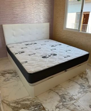 Canapé canapé canapé