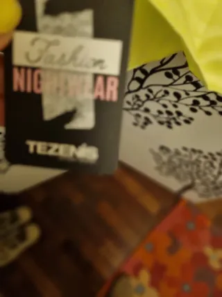 Canottiera con pizzo