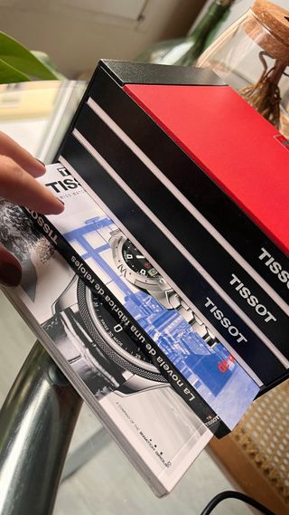 Reloj Tissot Negro y Plateado
