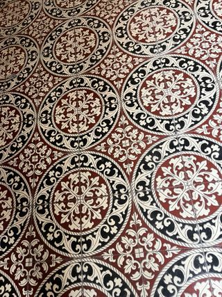 Suelo hidráulico antiguo desmontado 13 m2