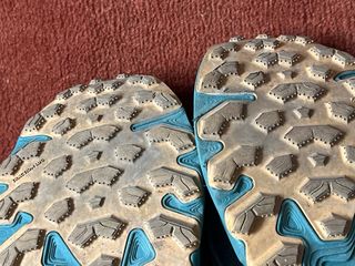 Zapatillas New Balance Hierro V9 Talla 42,5