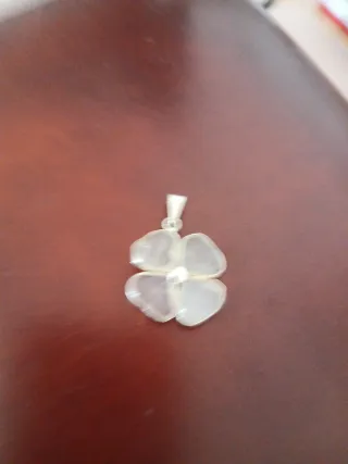 Colgante Trébol Plata Cuarzo Rosa