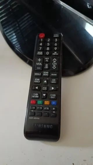 Precio Negociable Samsung 32 HD Ready TV LE32A457