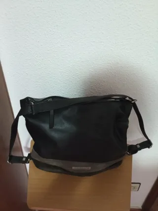 Bolso negro