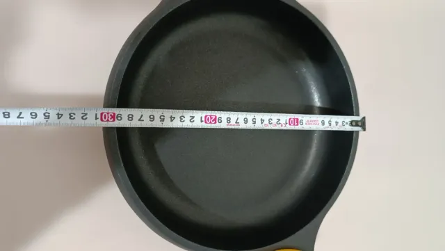 Cacerola Castey con Asas Amarillas W22Y5668