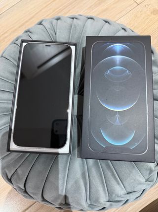 Se vende iPhone 12 Pro Max