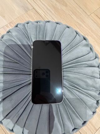 Se vende iPhone 12 Pro Max