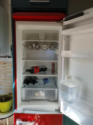 Nevera Roja Estilo Vintage