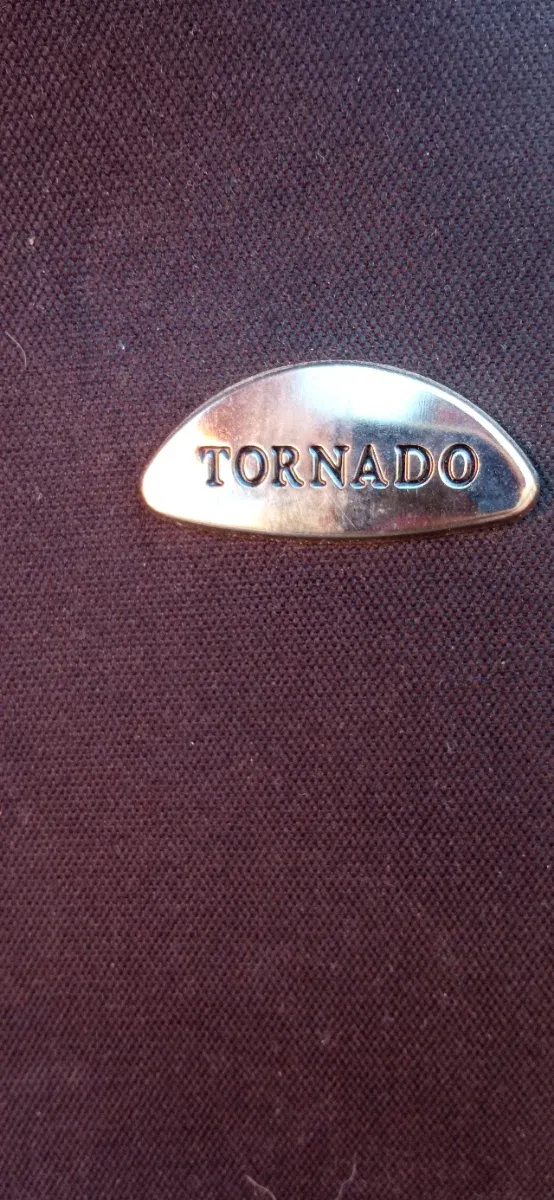 Maleta Cabina Tornado Negra Ruedas