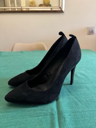 Zapatos de tacón negros
