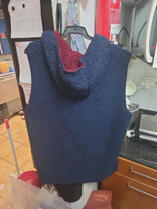 Chaleco reversible pelo XXL azul y rojo