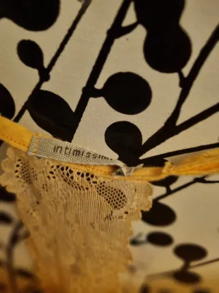 Canottiera Intimissimi con fili oro