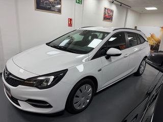 Opel Astra 2020 / Garantia incluida / 80.000 km