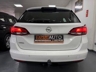Opel Astra 2020 / Garantia incluida / 80.000 km