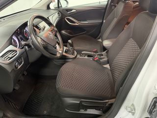 Opel Astra 2020 / Garantia incluida / 80.000 km