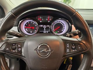 Opel Astra 2020 / Garantia incluida / 80.000 km