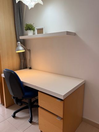 Gran habitación con baño privado