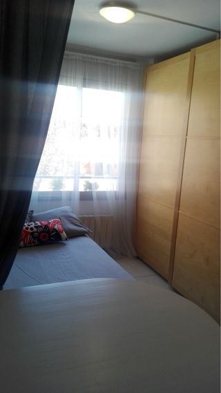 Gran habitación con baño privado