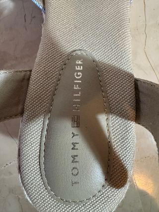 Sandalias cuña esparto Tommy Hilfiger T.37