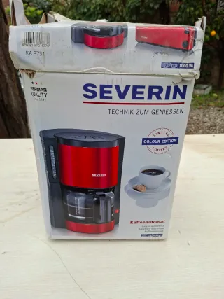 Cafetera Severin Roja