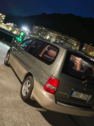 KIA Carnival 2003
