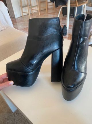 Botines negros plataforma tacón