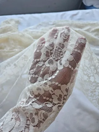 Mantilla de madrina grande 220x 100cm beige