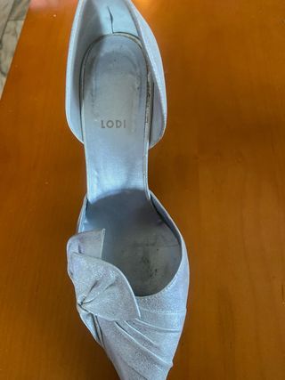 Zapatos de tacón plateados LODI