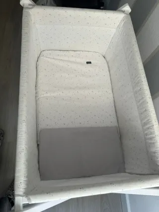 Mini cuna marca Cambrass