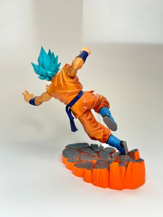 Figura Dragon Ball Super Goku SS Blue Banpresto