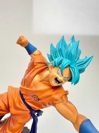 Figura Dragon Ball Super Goku SS Blue Banpresto