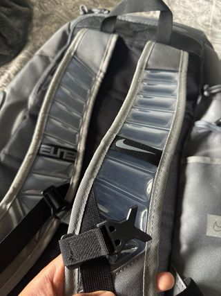 Mochila Nike Elite Gris