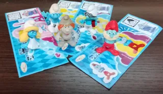5 Puffi Kinder Sorpresa + omaggio