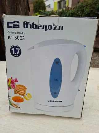 Hervidor de agua blanco 1.7L
