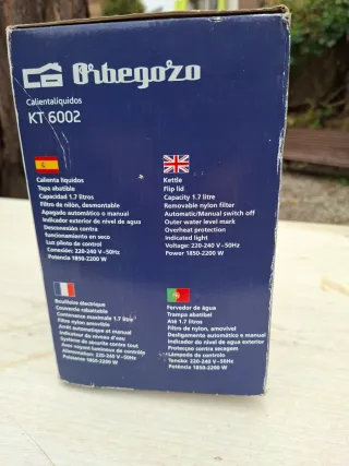 Hervidor de agua blanco 1.7L