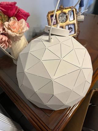 Lámpara de techo geométrica blanca