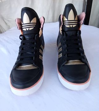 Adidas Amberlight Mujer Negro/Dorado
