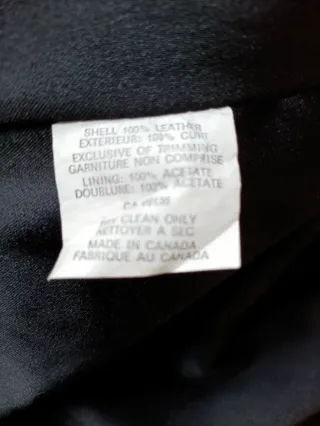 Americana de piel canadiense S/M Medidas indicadas