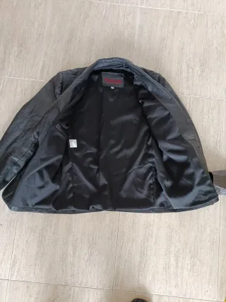 Americana de piel canadiense S/M Medidas indicadas