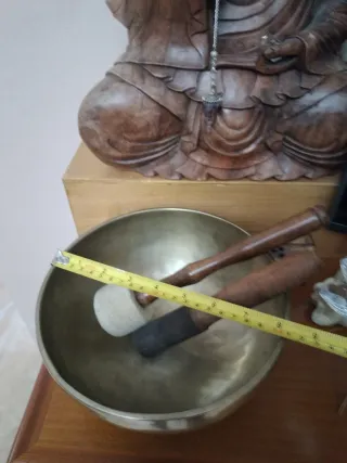 Cuenco Tibetano de 7 metales con Mazos y cojín