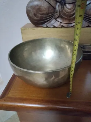 Cuenco Tibetano de 7 metales con Mazos y cojín