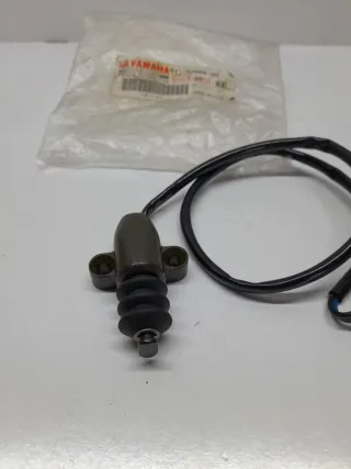 Sensor caballete Yamaha XT 600