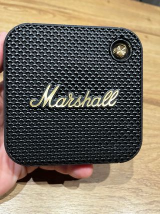 Altavoz Marshall Willen Negro y Dorado
