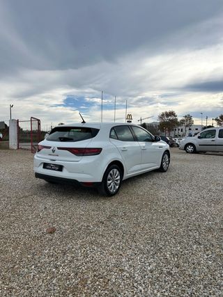 Renault Mégane S.T. Business Blue dCi 85 kW (115CV)