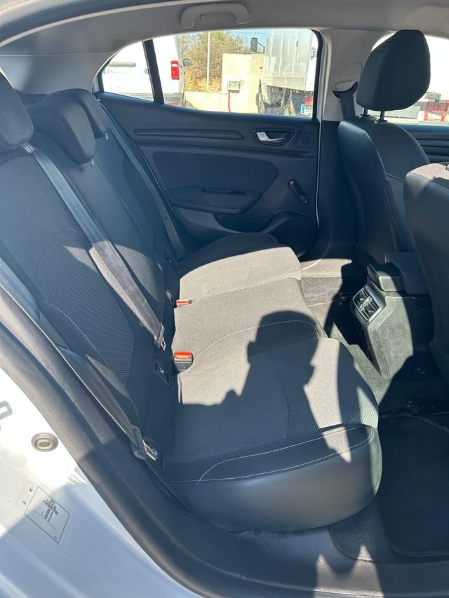 Renault Mégane S.T. Business Blue dCi 85 kW (115CV)