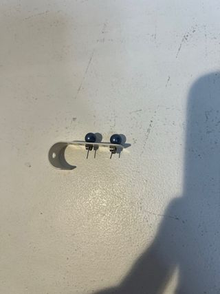 Pendientes mujer de bola azul perlado tornasolado