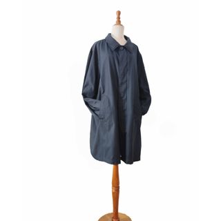 Massimo Dutti/ Gabardina azul marino L