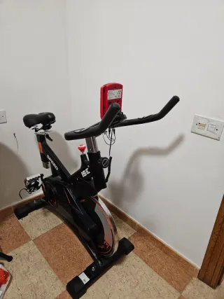 Bicicleta estática SPEED ISE