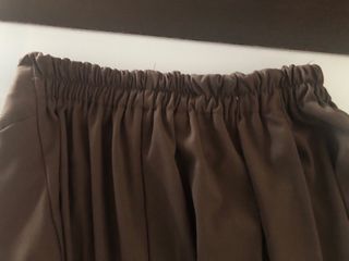 Falda asimétrica marrón